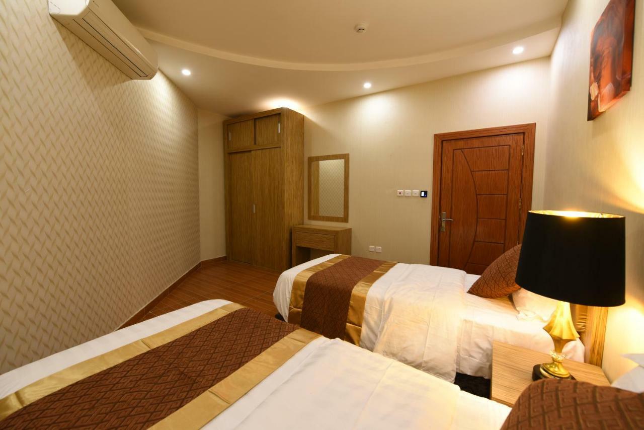 Clemence Suites Рияд Екстериор снимка
