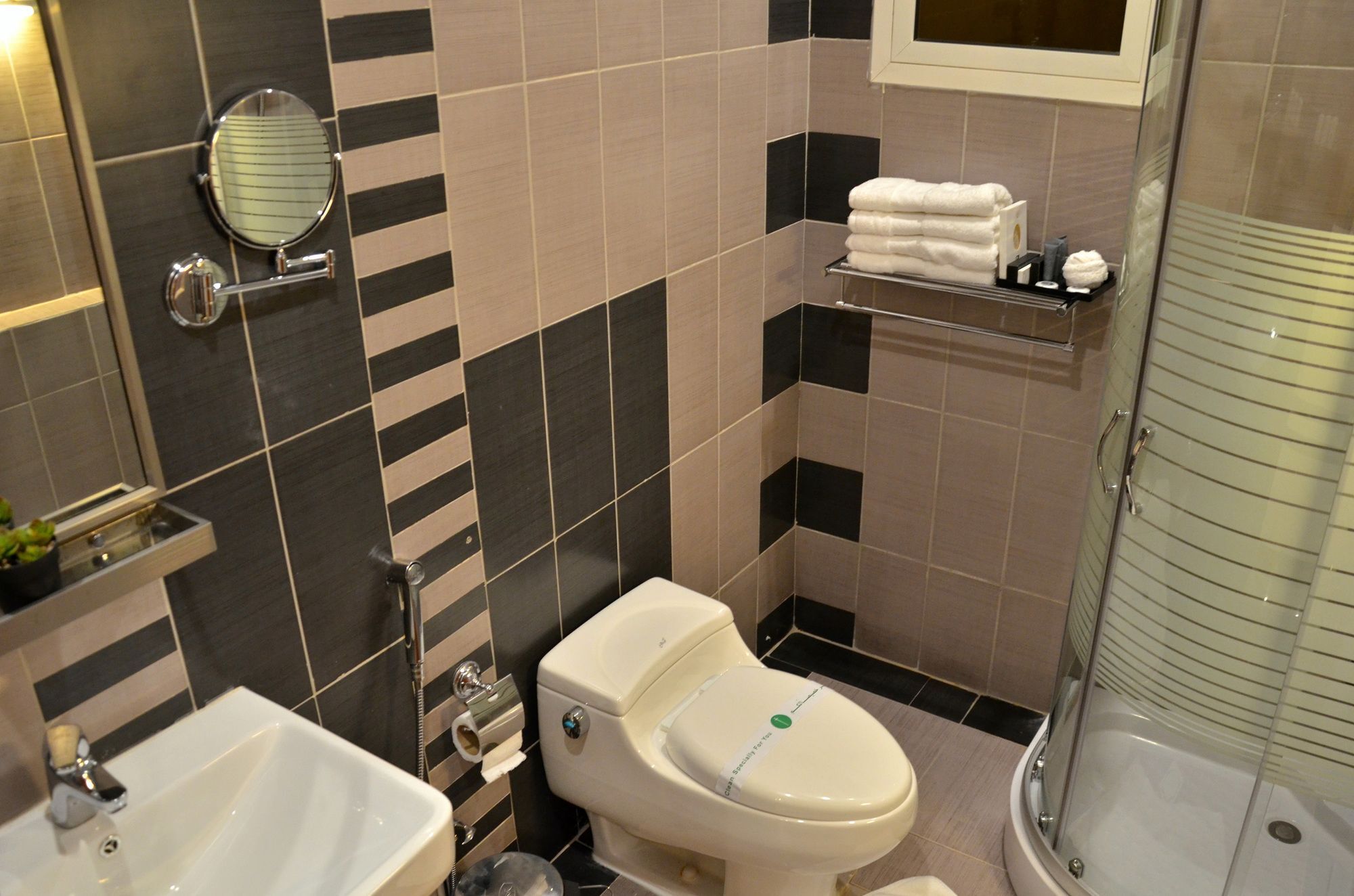Clemence Suites Рияд Екстериор снимка